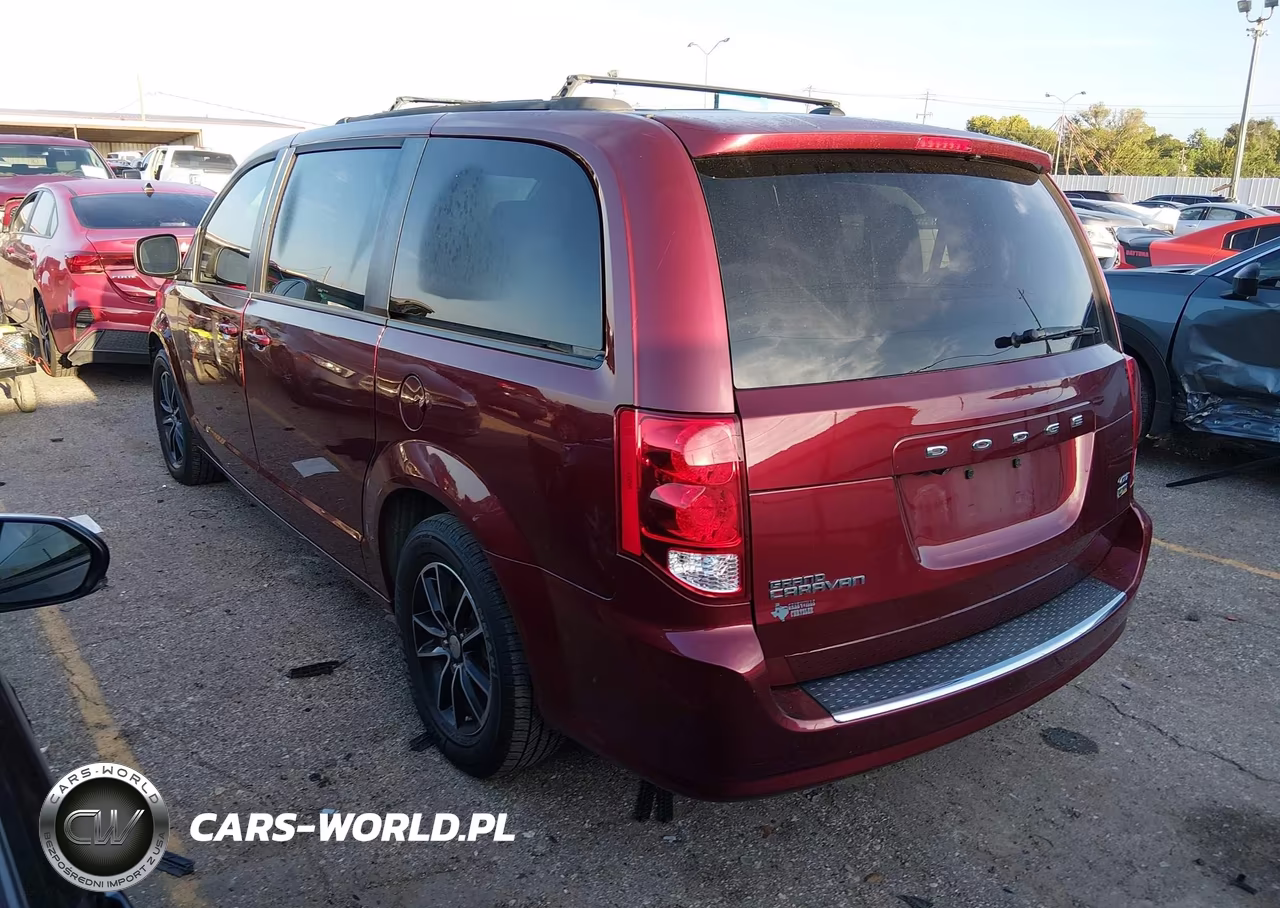 2019 Dodge Grand Caravan Gt VIN:2C4RDGEG2KR632260 - 3