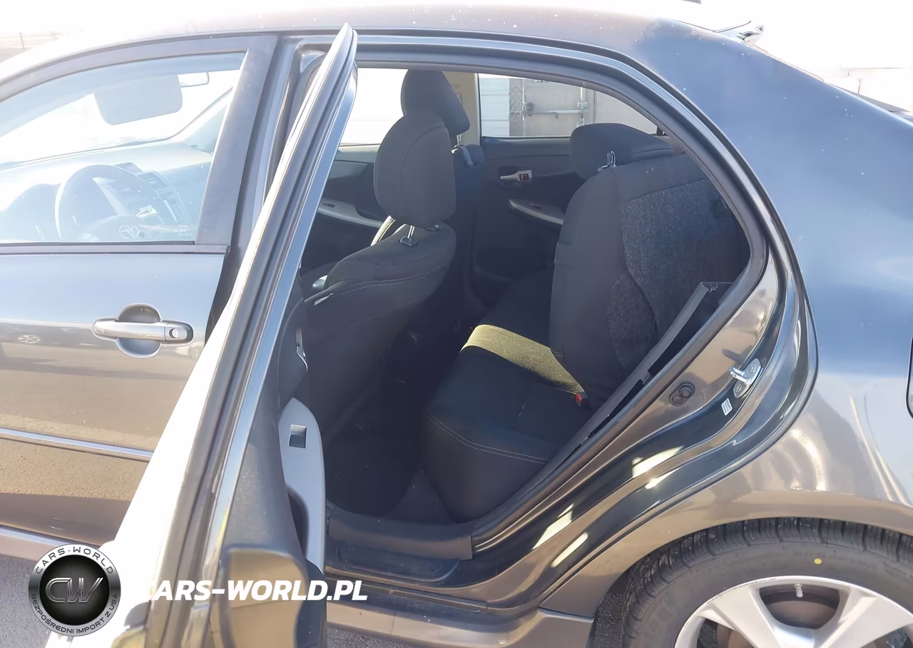2012 Toyota Corolla S VIN:2T1BU4EEXCC809721 - 8