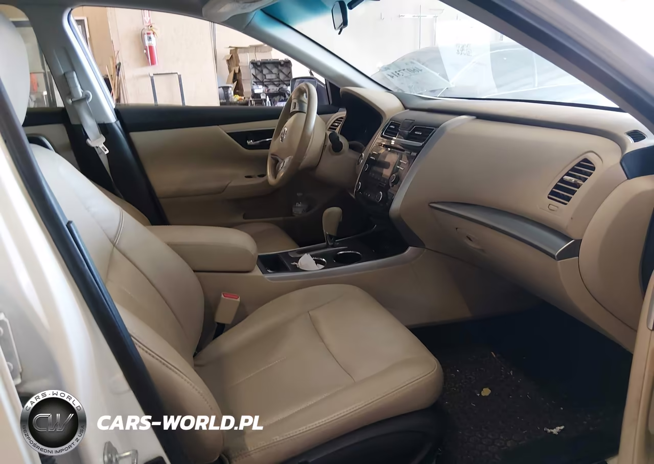2015 Nissan Altima 2.5 Sv VIN:1N4AL3AP4FC145807 - 5