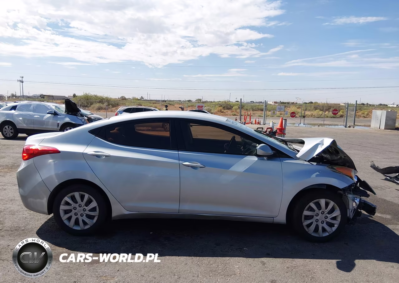 2012 Hyundai Elantra Gls VIN:5NPDH4AE0CH074604 - 13