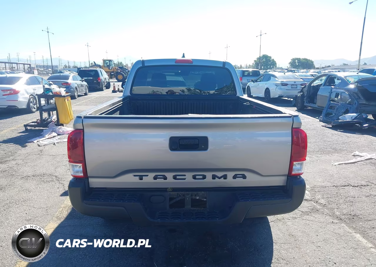 2018 Toyota Tacoma Sr VIN:5TFRX5GN3JX107313 - 16