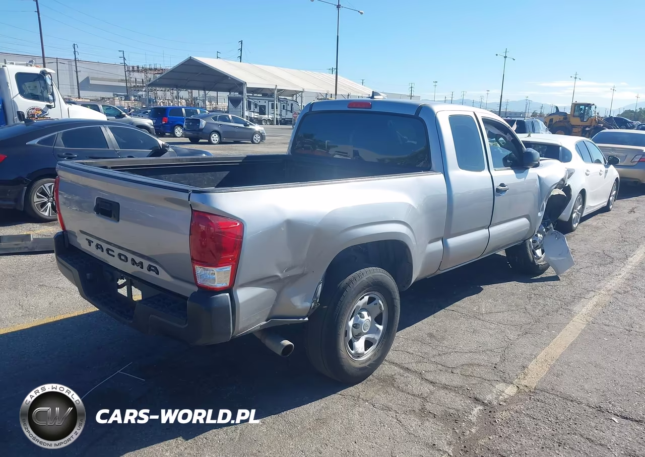 2018 Toyota Tacoma Sr VIN:5TFRX5GN3JX107313 - 4