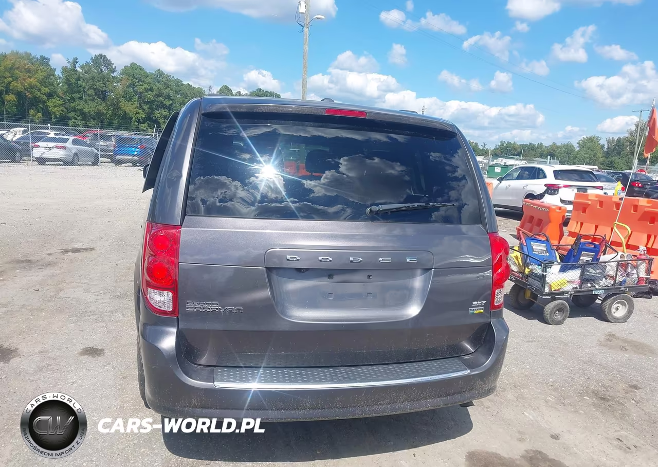 2017 Dodge Grand Caravan Sxt VIN:2C4RDGCG0HR732353 - 16