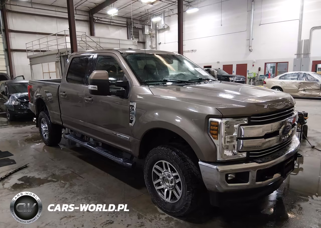 2018 Ford F-350 Lariat VIN:1FT8W3BT8JEB71853 - 1