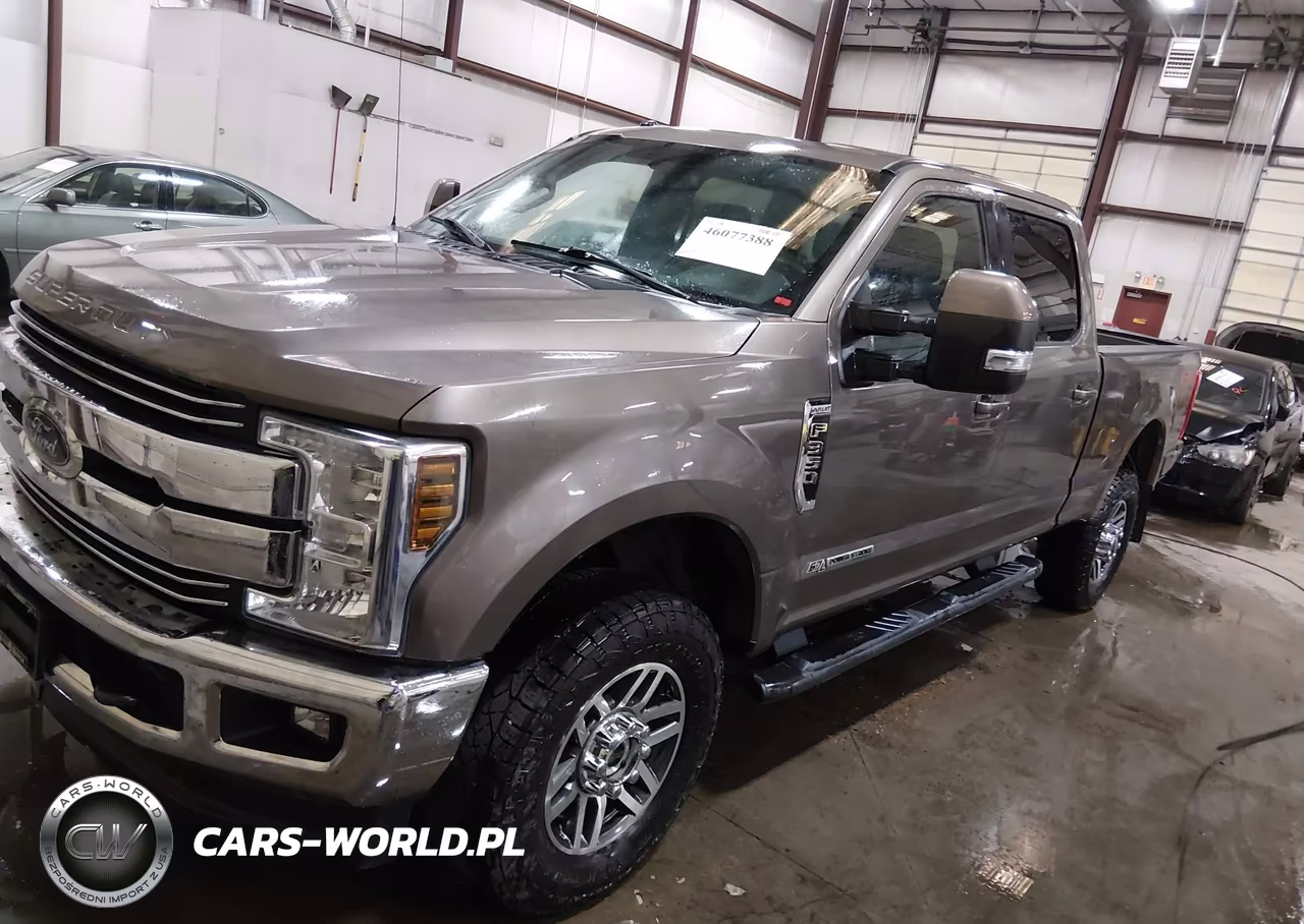 2018 Ford F-350 Lariat VIN:1FT8W3BT8JEB71853 - 2
