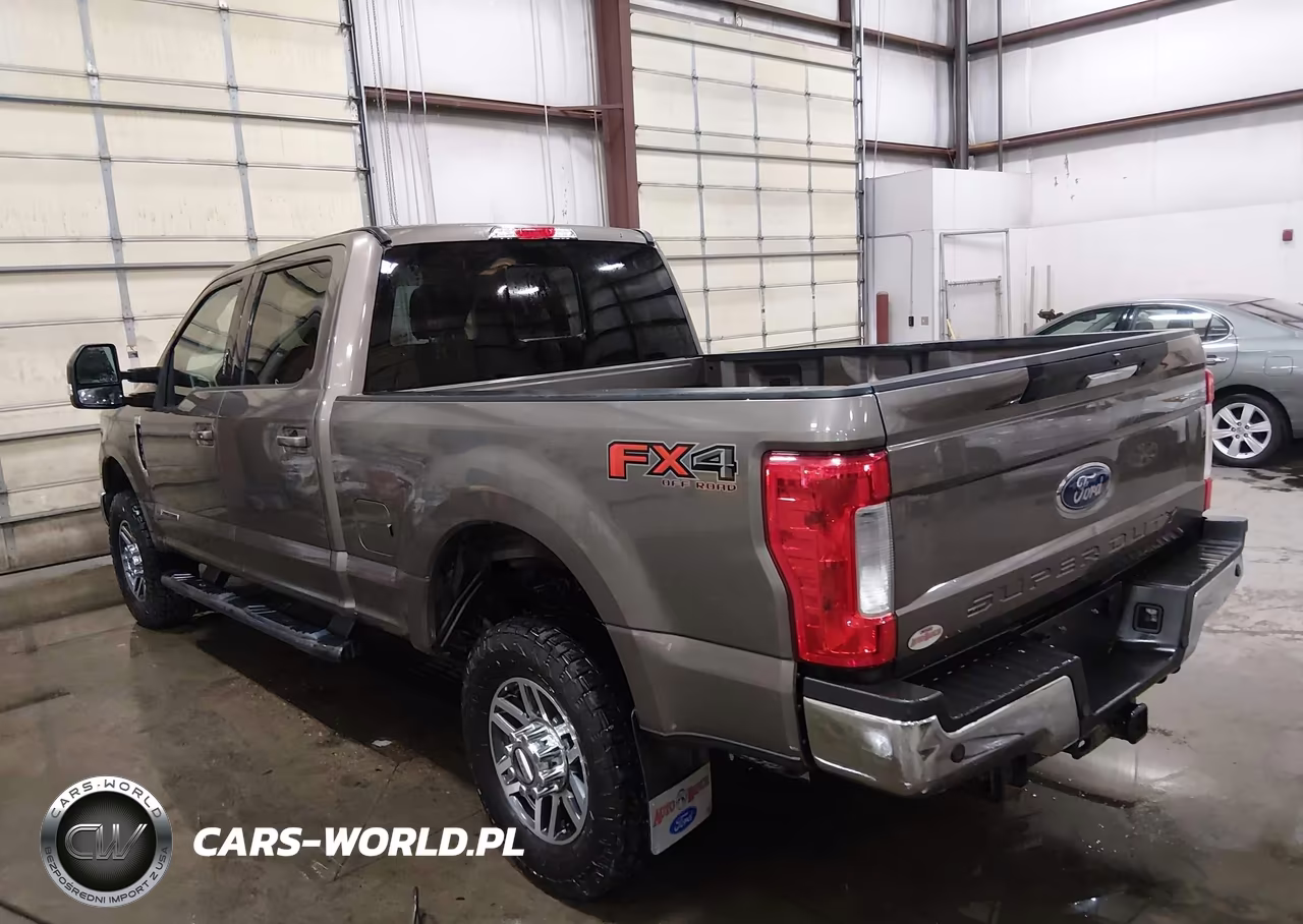 2018 Ford F-350 Lariat VIN:1FT8W3BT8JEB71853 - 3