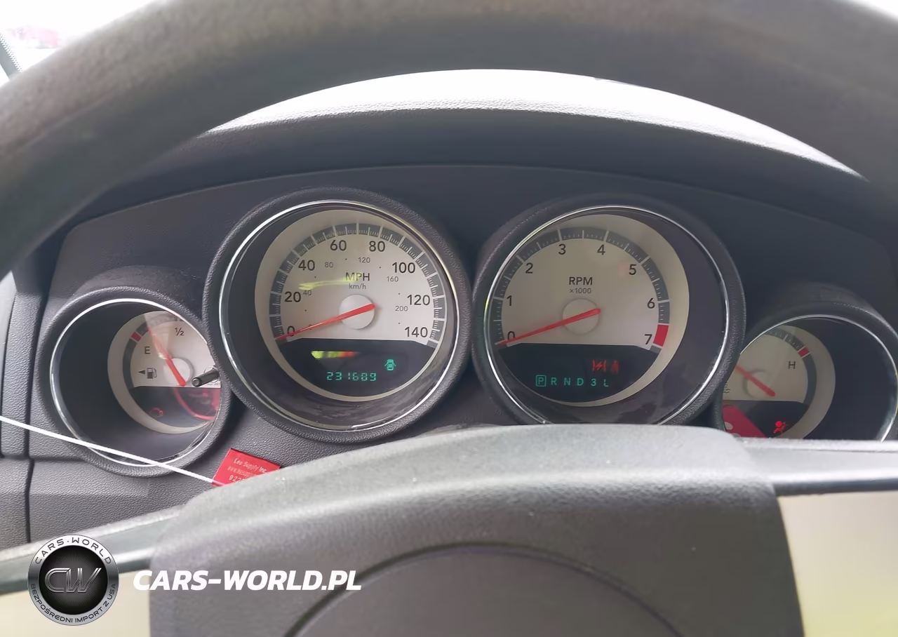 2008 Dodge Charger VIN:2B3KA43G18H330518 - 7