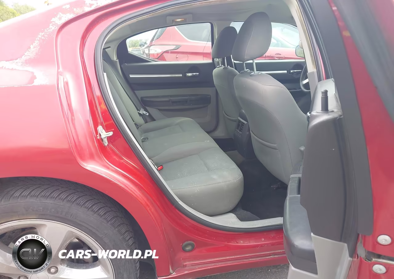 2008 Dodge Charger VIN:2B3KA43G18H330518 - 8