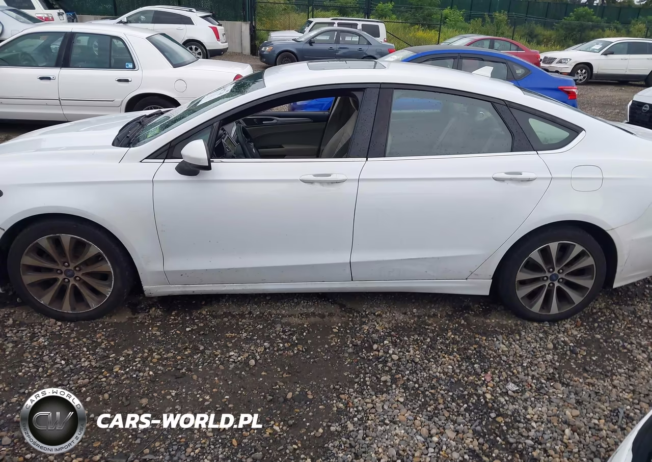 2019 Ford Fusion Se VIN:3FA6P0T94KR158334 - 14