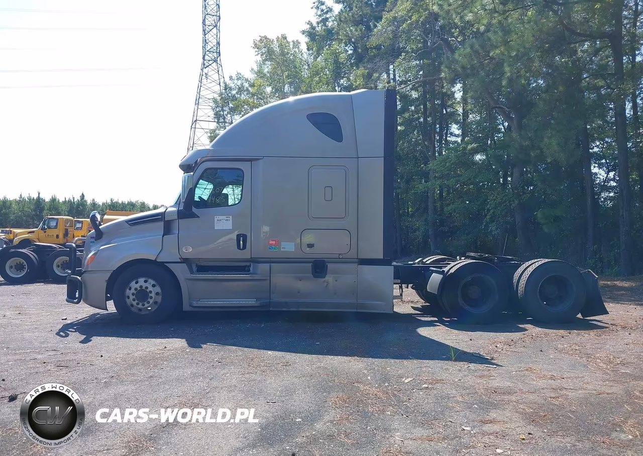 2019 Freightliner New Cascadia 126 VIN:1FUJHHDRXKLKS9512 - 14