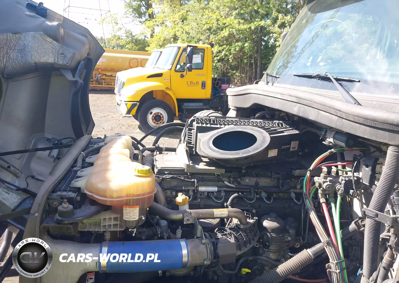 2019 Freightliner New Cascadia 126 VIN:1FUJHHDRXKLKS9512 - 9