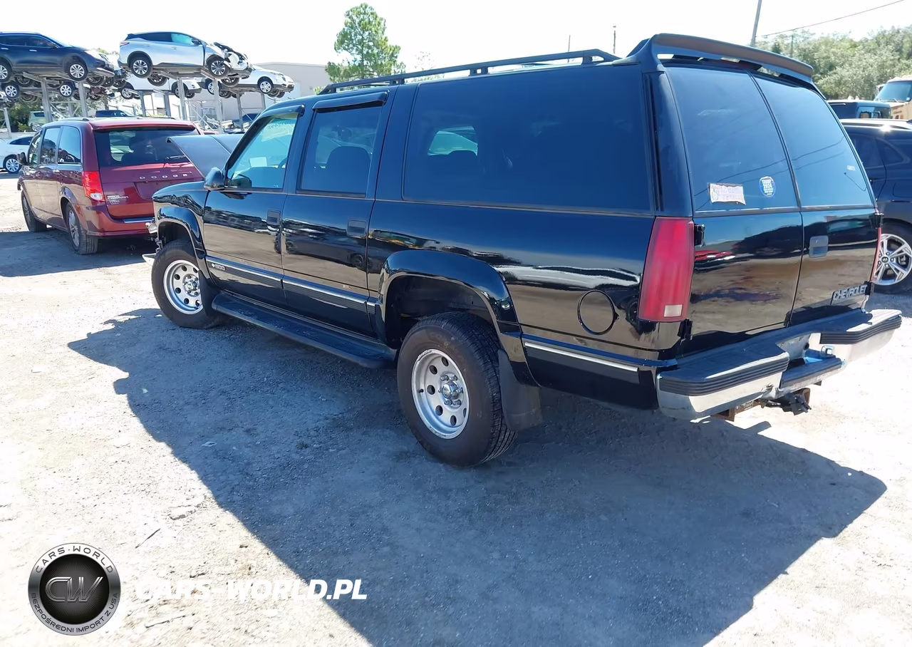 1996 Chevrolet Suburban K1500 VIN:1GNFK16R5TJ416065 - 3