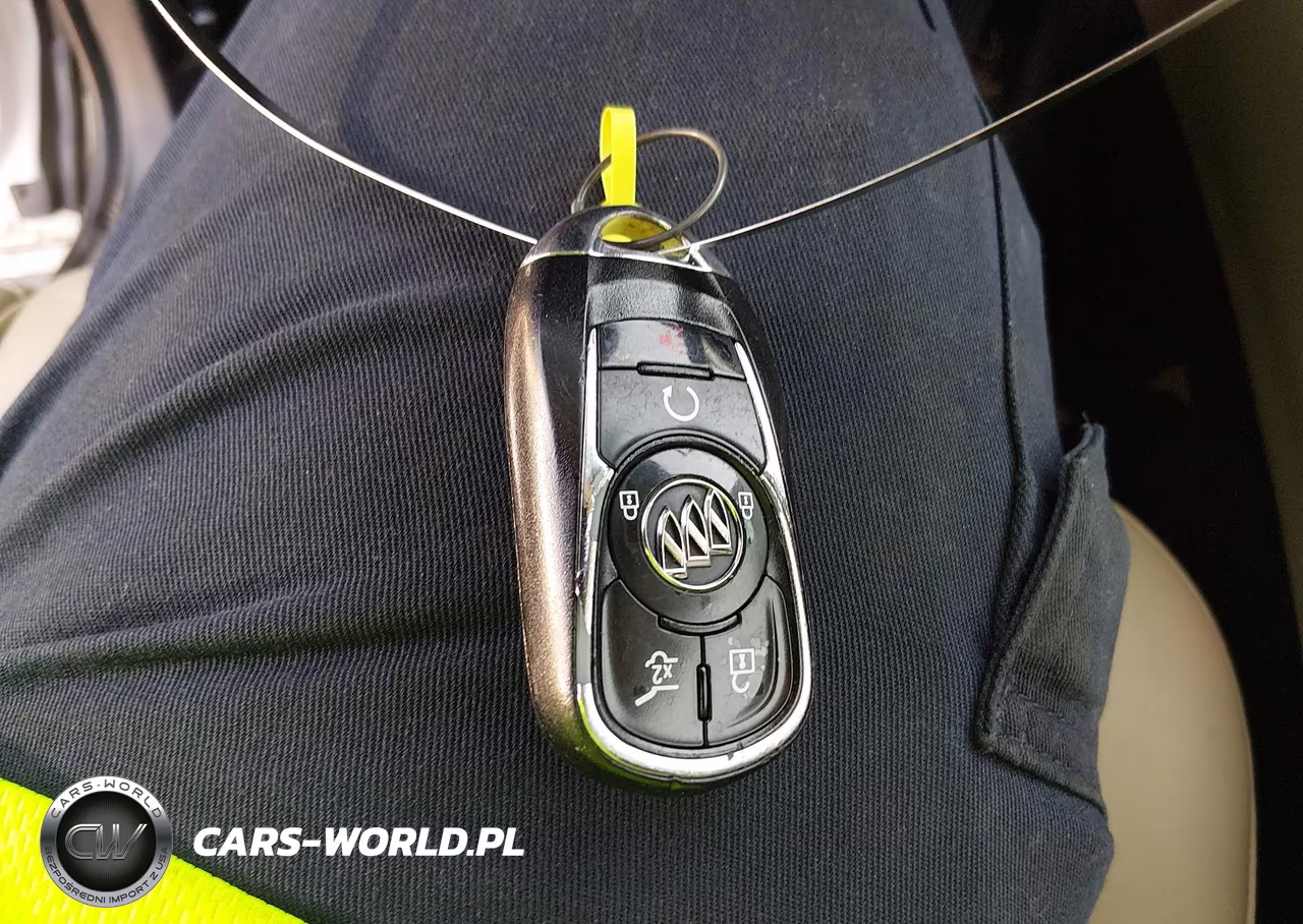 2018 Buick Envision Essence VIN:LRBFX1SAXJD115733 - 11