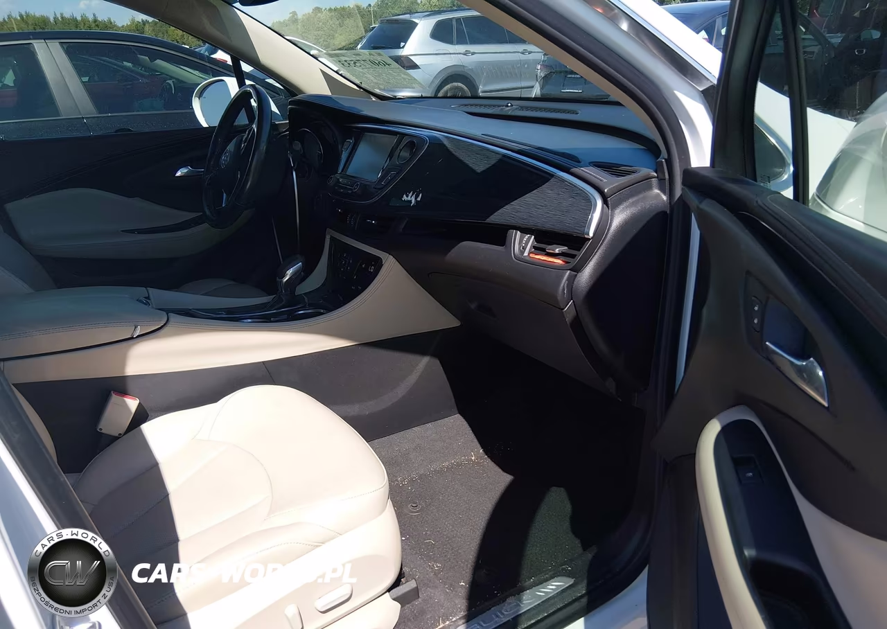 2018 Buick Envision Essence VIN:LRBFX1SAXJD115733 - 5