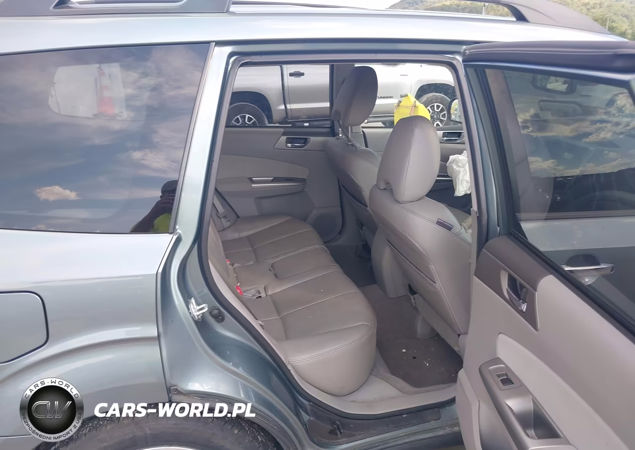 2009 Subaru Forester 2.5X Limited VIN:JF2SH64619H752258 - 8