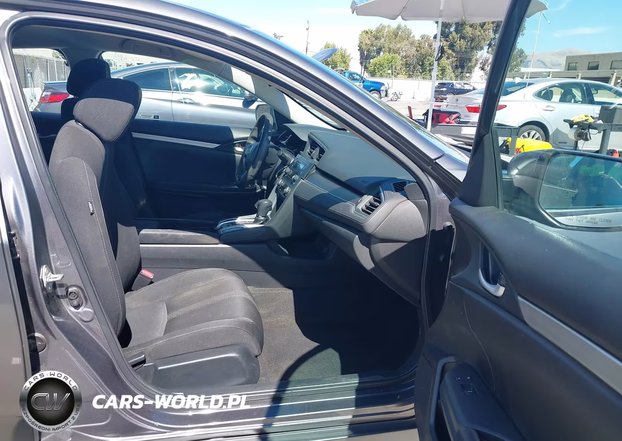 2017 Honda Civic Lx VIN:2HGFC2F57HH513867 - 5