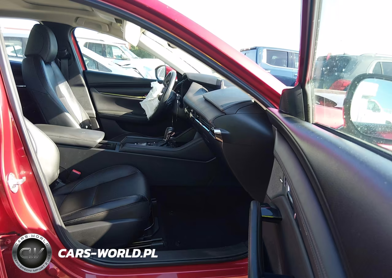 2019 Mazda Mazda3 Premium Package VIN:3MZBPAEM5KM101425 - 5