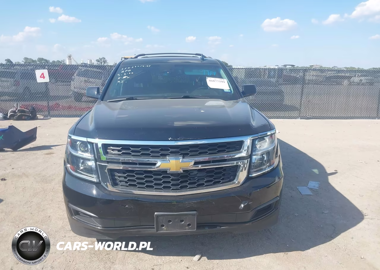 2019 Chevrolet Tahoe Lt VIN:1GNSKBKC1KR133085 - 11