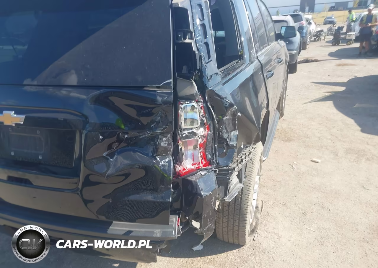 2019 Chevrolet Tahoe Lt VIN:1GNSKBKC1KR133085 - 6