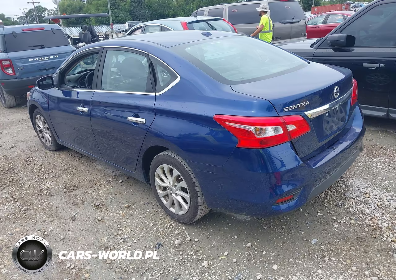 2018 Nissan Sentra Sv VIN:3N1AB7AP1JY266947 - 3