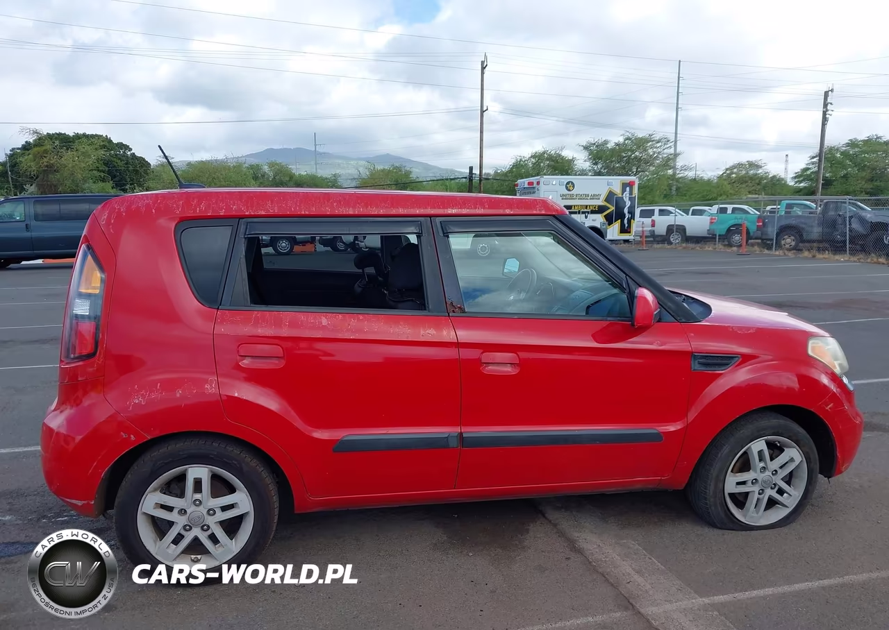 2010 Kia Soul + VIN:KNDJT2A23A7160938 - 6