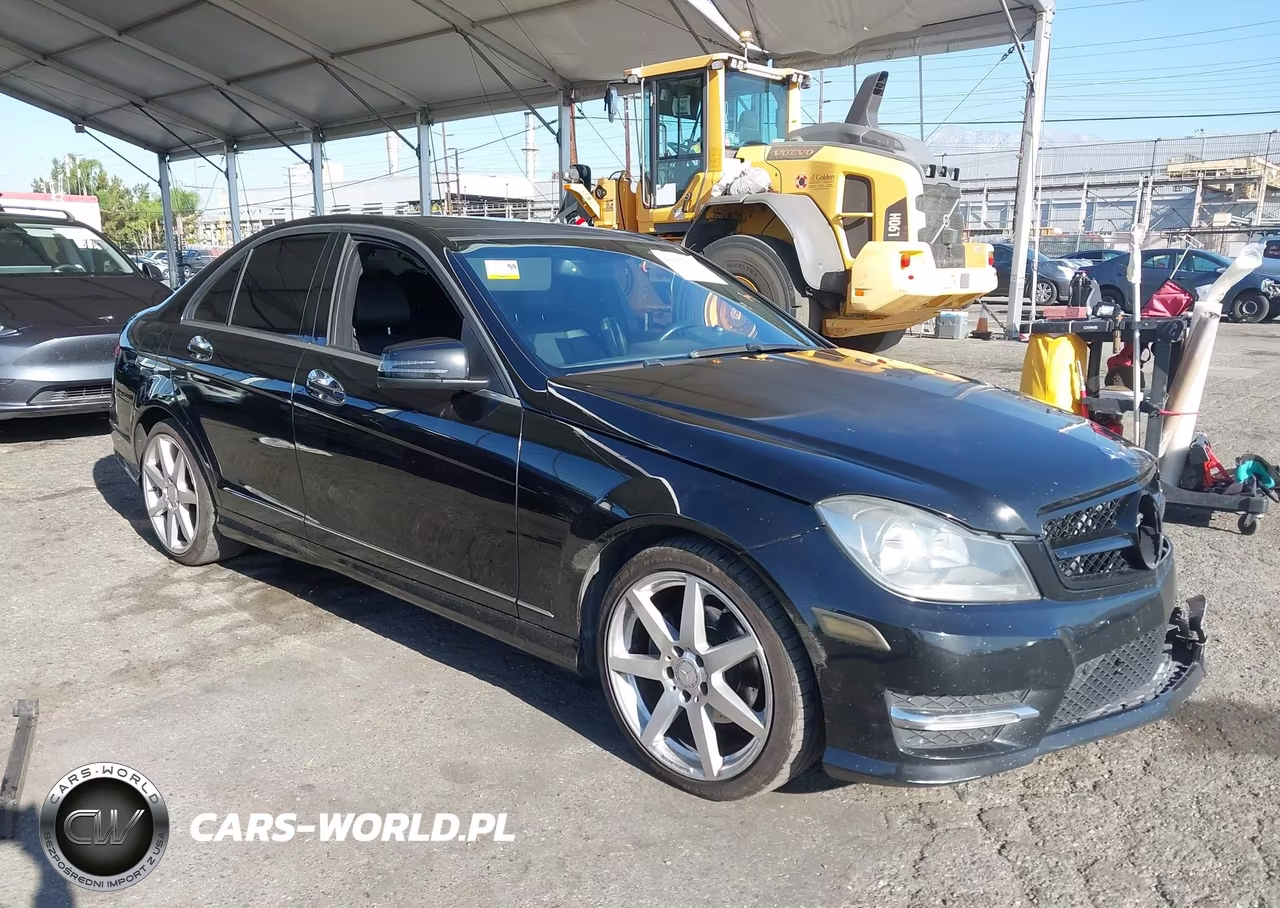 2014 Mercedes-Benz C 250 Sport