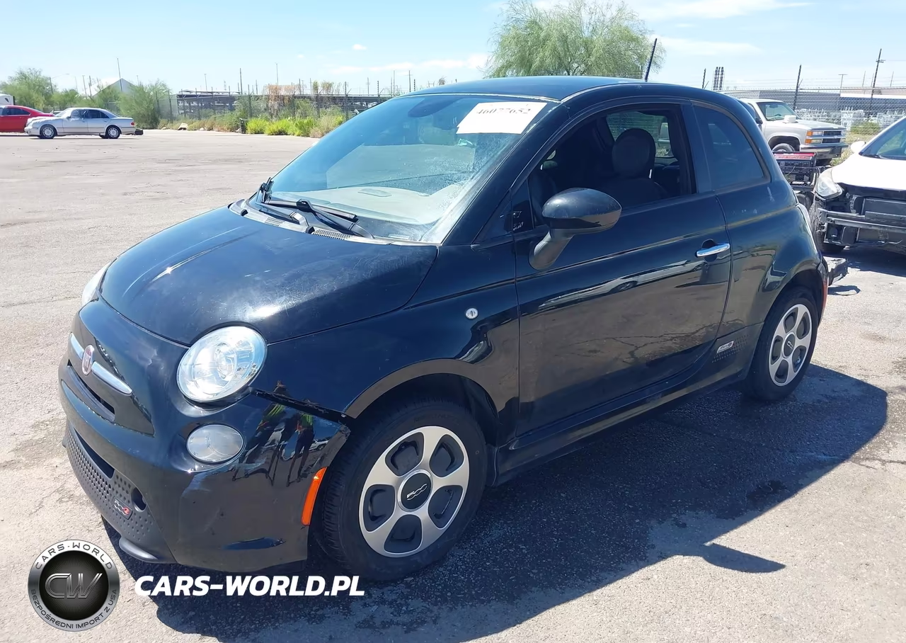 2015 Fiat 500E Battery Electric VIN:3C3CFFGEXFT709714 - 2