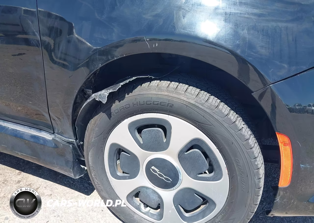 2015 Fiat 500E Battery Electric VIN:3C3CFFGEXFT709714 - 22