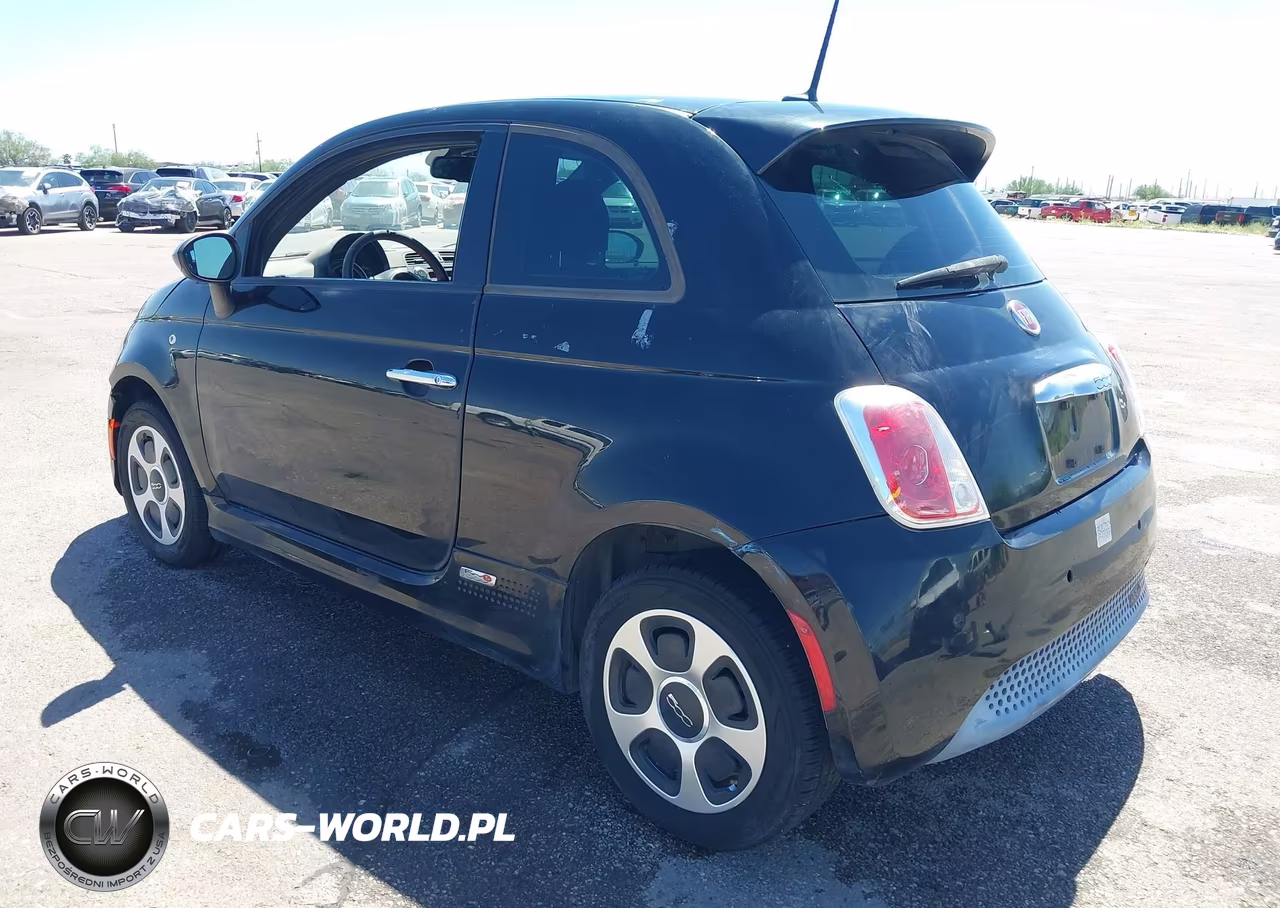 2015 Fiat 500E Battery Electric VIN:3C3CFFGEXFT709714 - 3