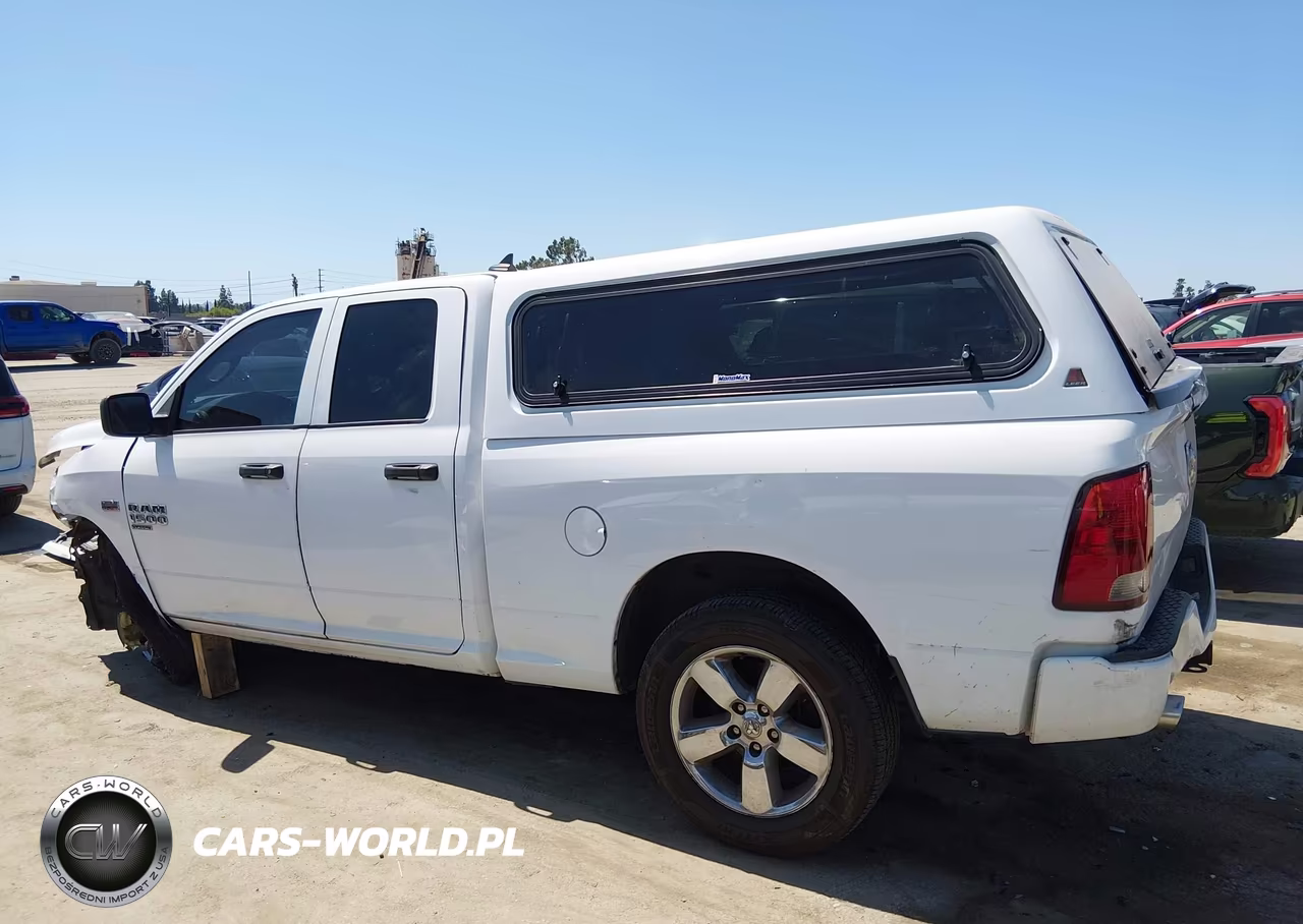 2019 Ram 1500 Classic Express 4X2 6'4 Box VIN:1C6RR6FT4KS619619 - 13