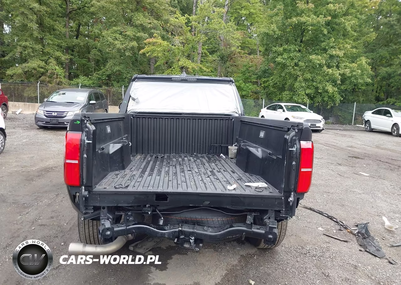 2025 Toyota Tacoma Trd Sport VIN:3TMLB5JN1SM195721 - 17