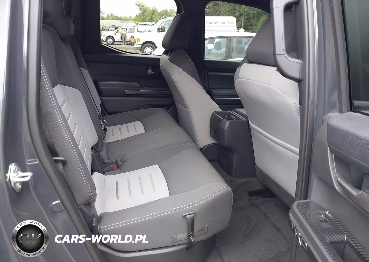 2025 Toyota Tacoma Trd Sport VIN:3TMLB5JN1SM195721 - 8