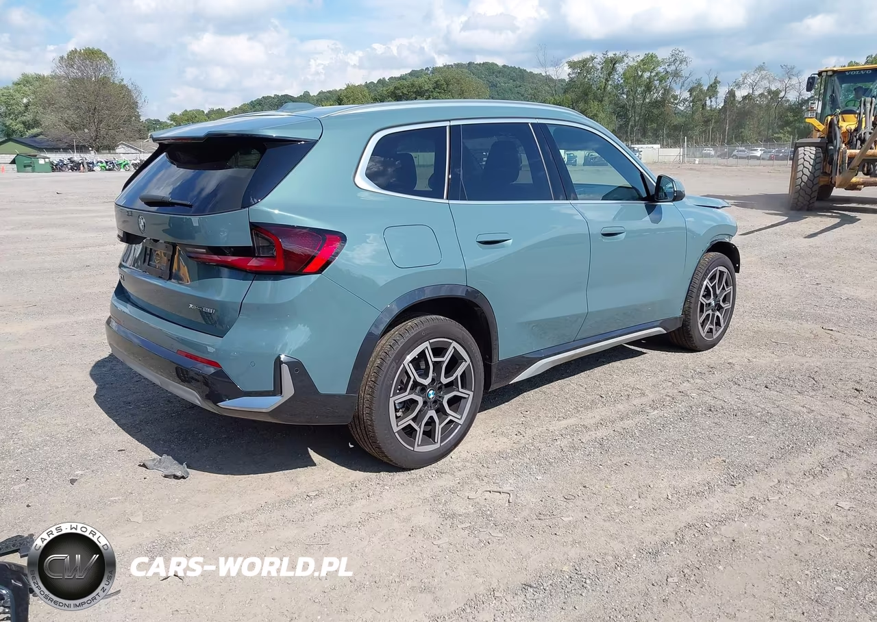 2026 BMW X1 xDrive28I VIN:WBX73EF00T5452681 - 4