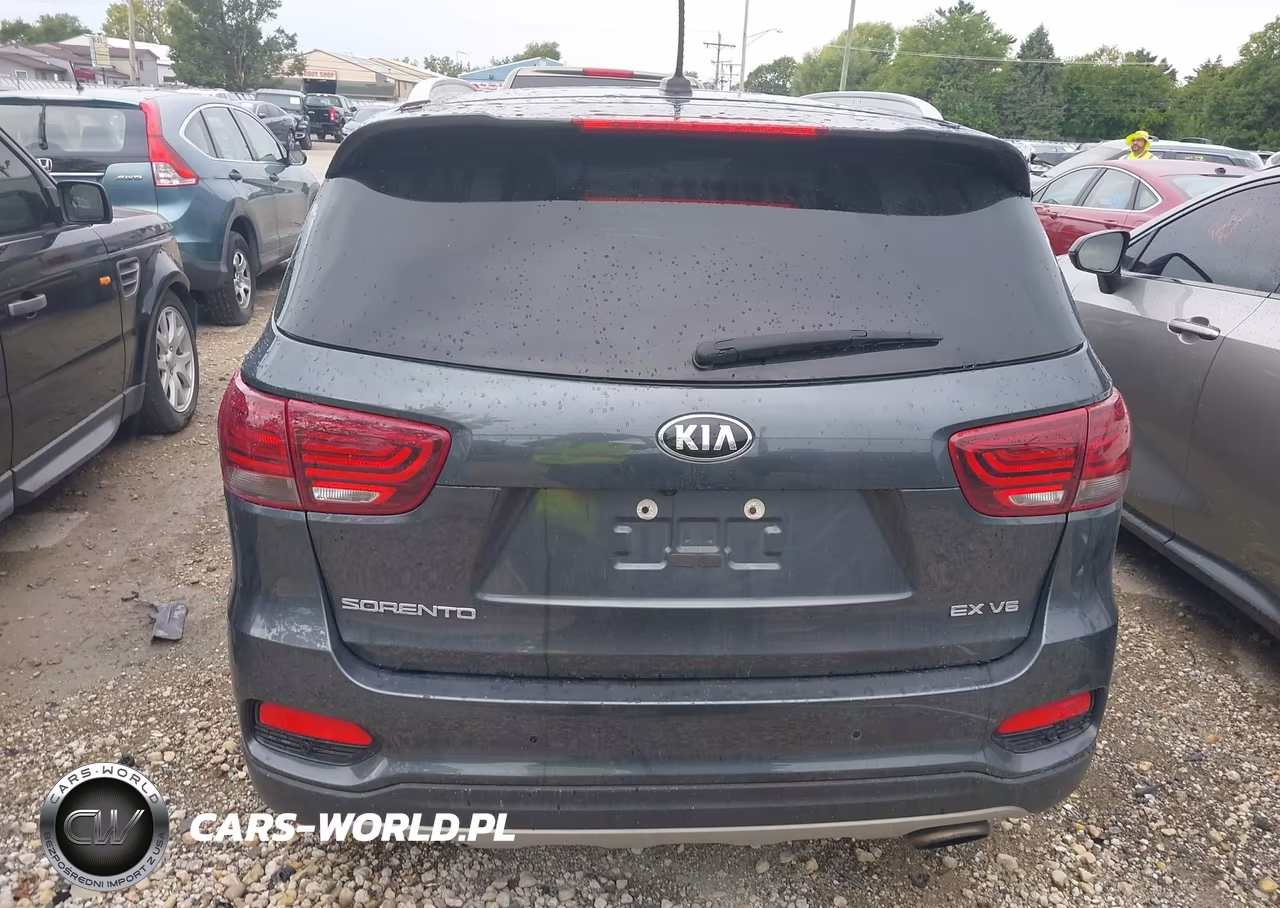 2020 Kia Sorento 3.3L Ex VIN:5XYPHDA5XLG708991 - 16
