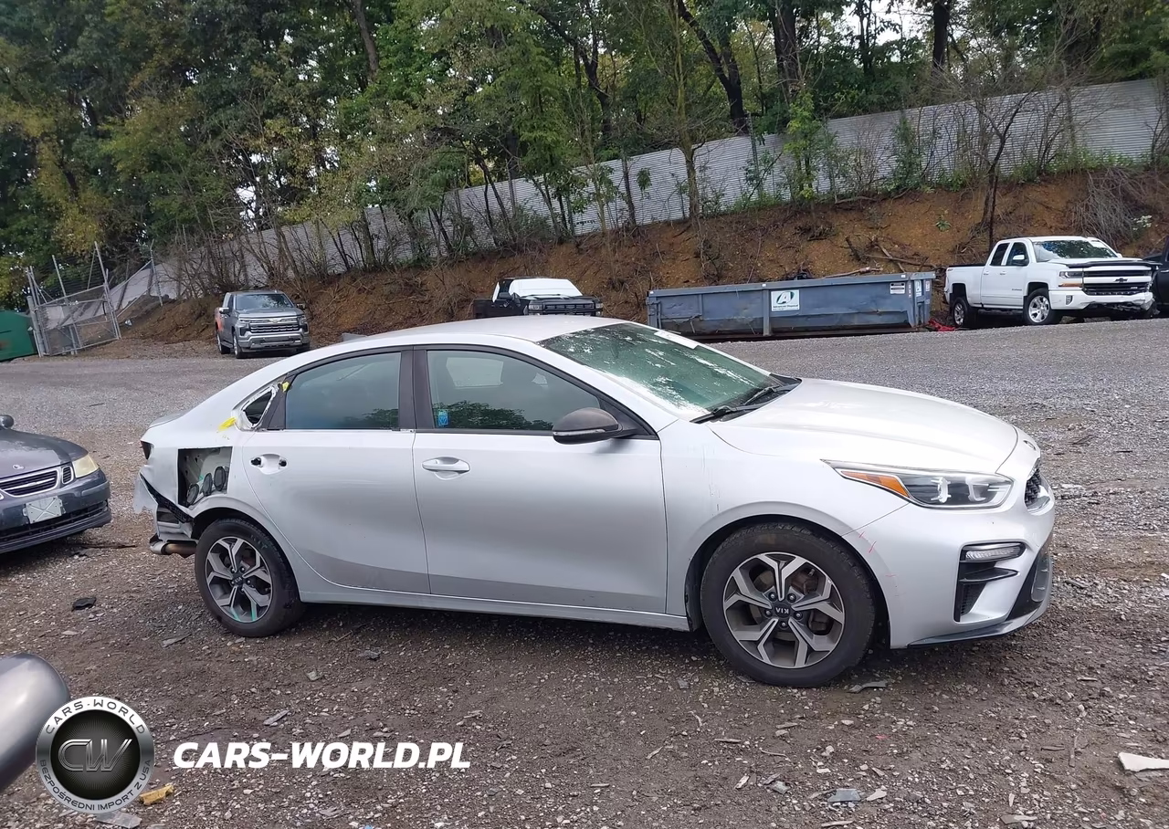 2019 Kia Forte Lxs VIN:3KPF24AD7KE074247 - 13