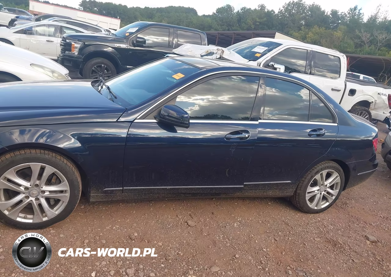 2014 Mercedes-Benz C 300 Luxury 4Matic VIN:WDDGF8AB3ER307215 - 14