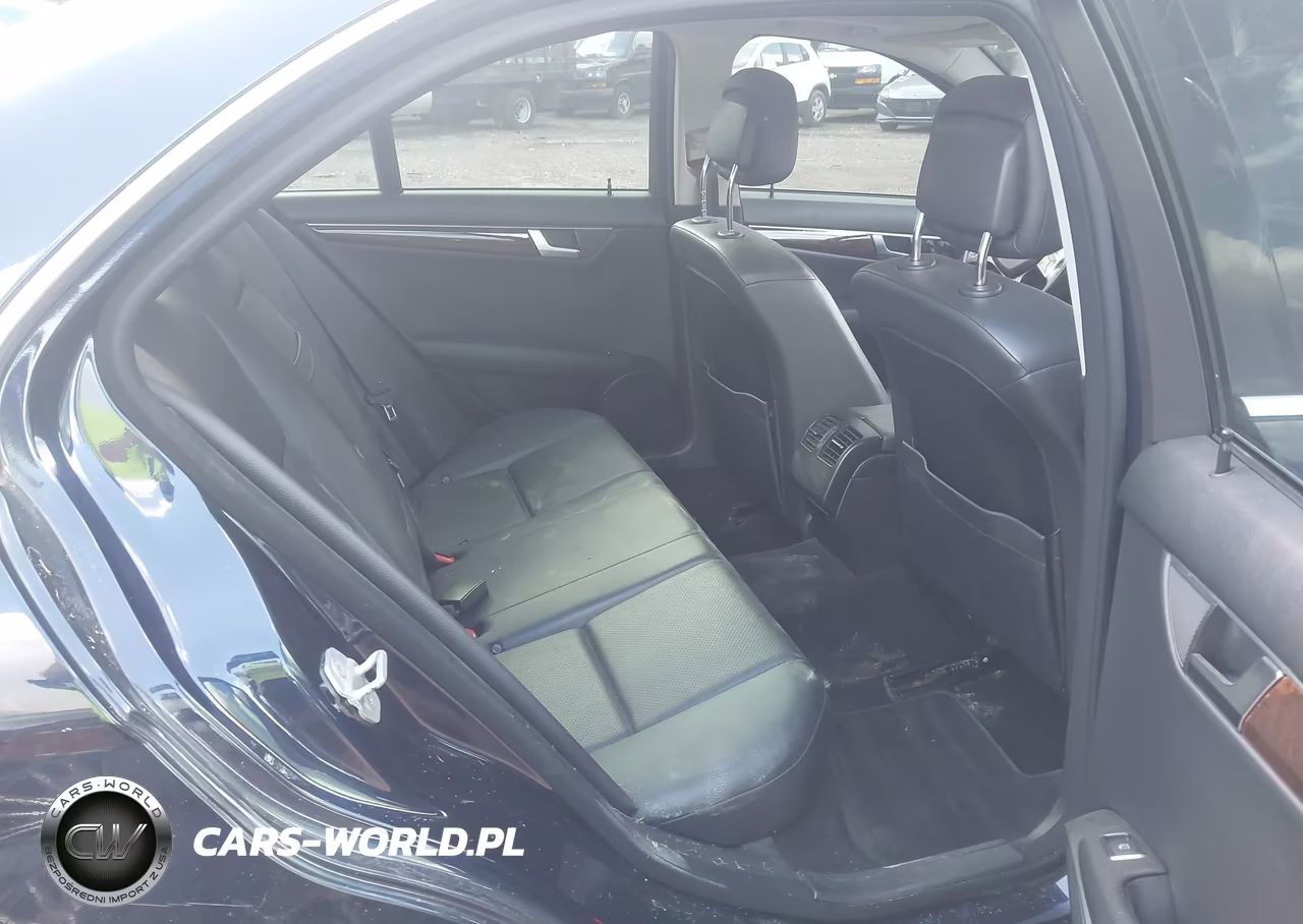 2014 Mercedes-Benz C 300 Luxury 4Matic VIN:WDDGF8AB3ER307215 - 8