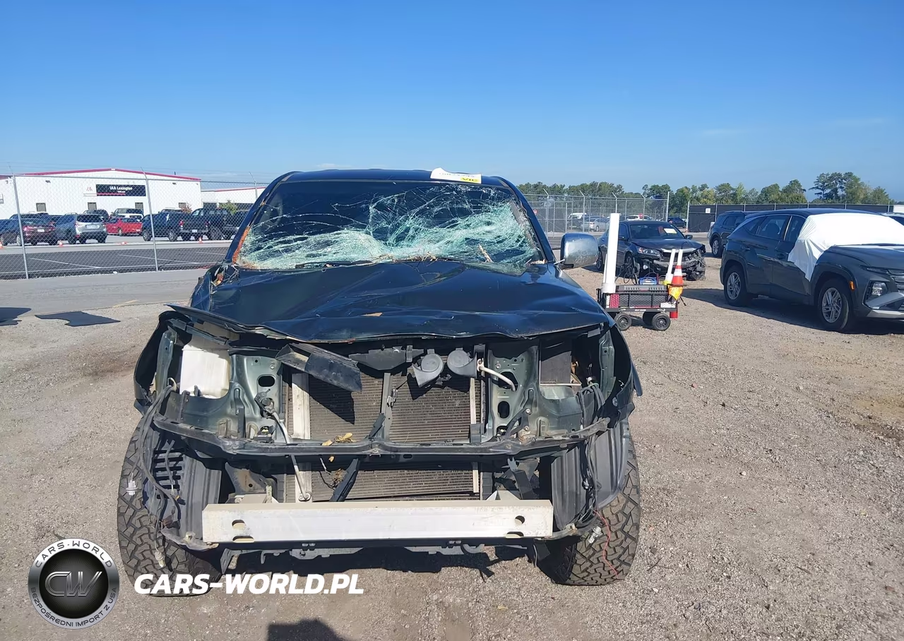 2011 Toyota Tacoma Prerunner V6 VIN:5TFTU4GNXBX008434 - 13