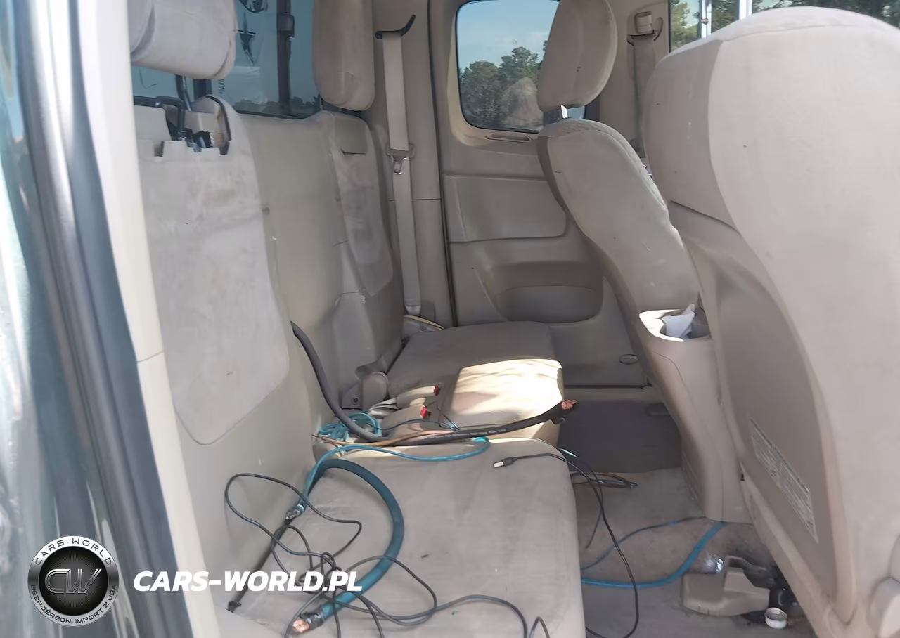 2011 Toyota Tacoma Prerunner V6 VIN:5TFTU4GNXBX008434 - 8