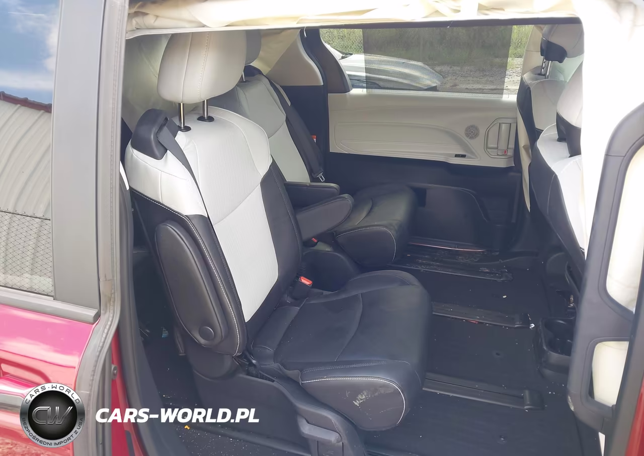 2025 Toyota Sienna Xse VIN:5TDDSKFC1SS177066 - 8