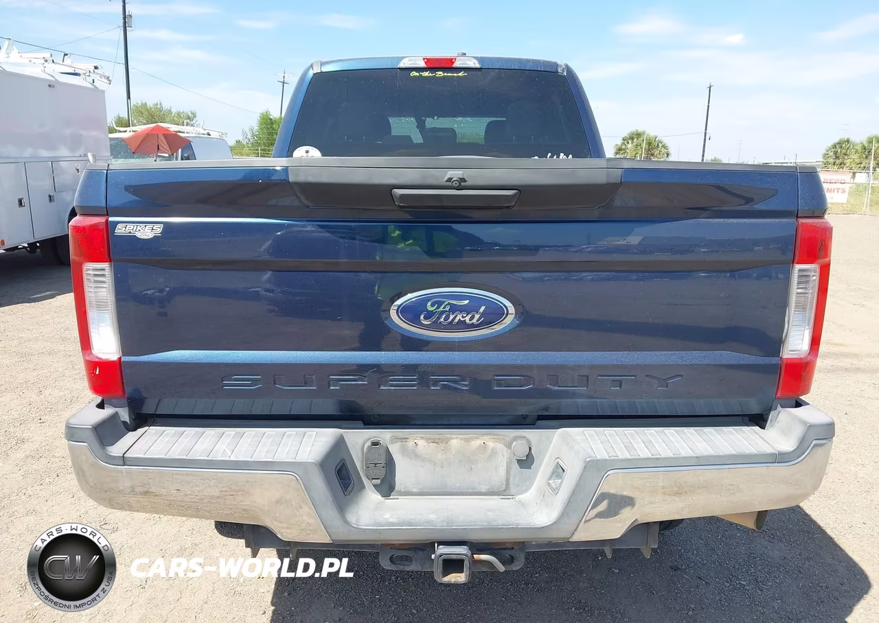 2018 Ford F-250 Xl VIN:1FT7W2B60JEC90657 - 17