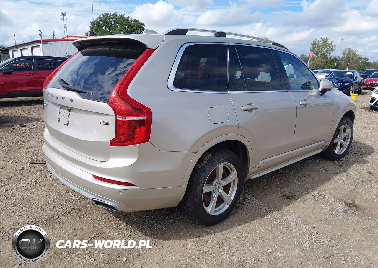 2017 Volvo Xc90 T5 Momentum VIN:YV4102XK9H1136590 - 4