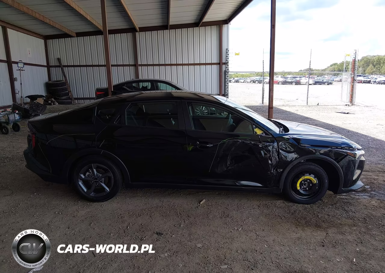 2026 Kia K4 Lxs VIN:3KPFT4DE7TE376866 - 14
