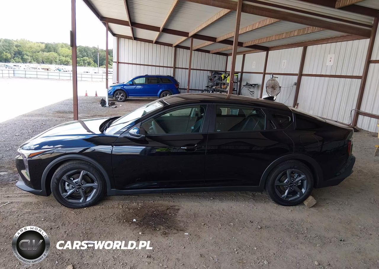 2026 Kia K4 Lxs VIN:3KPFT4DE7TE376866 - 15