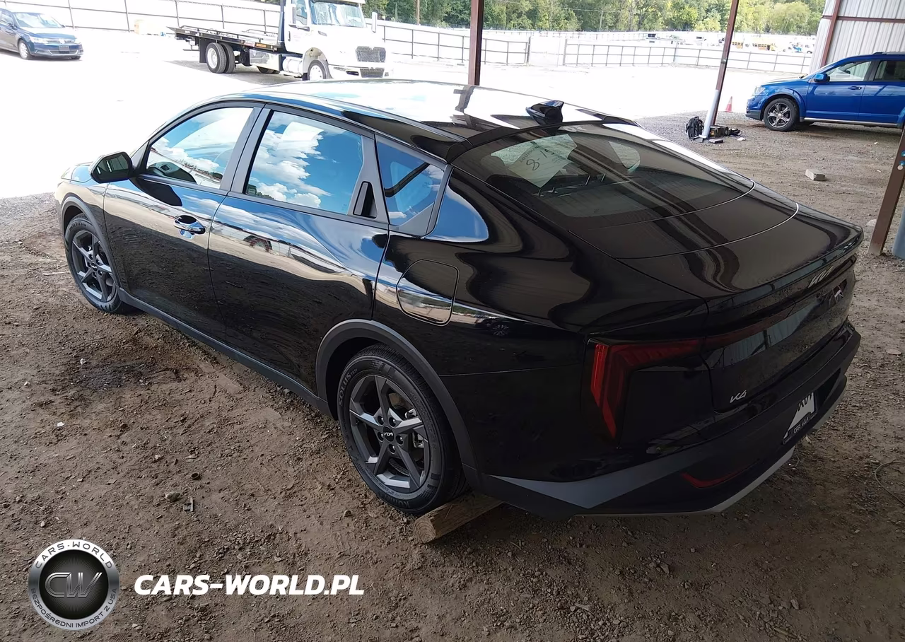 2026 Kia K4 Lxs VIN:3KPFT4DE7TE376866 - 3