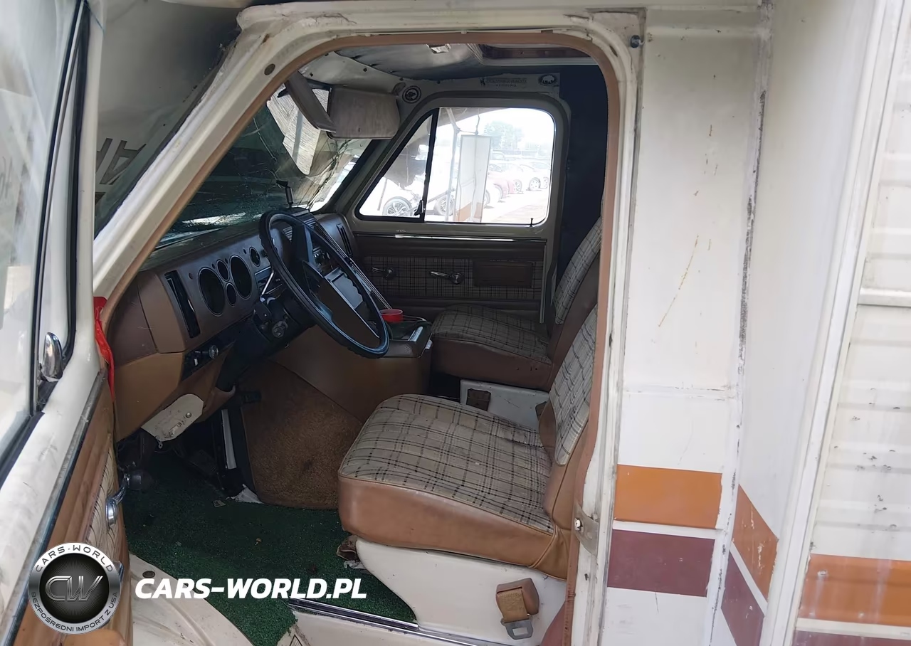 1979 Fleetwood Tioga M-N Arrow U VIN:CGR3290120947 - 5