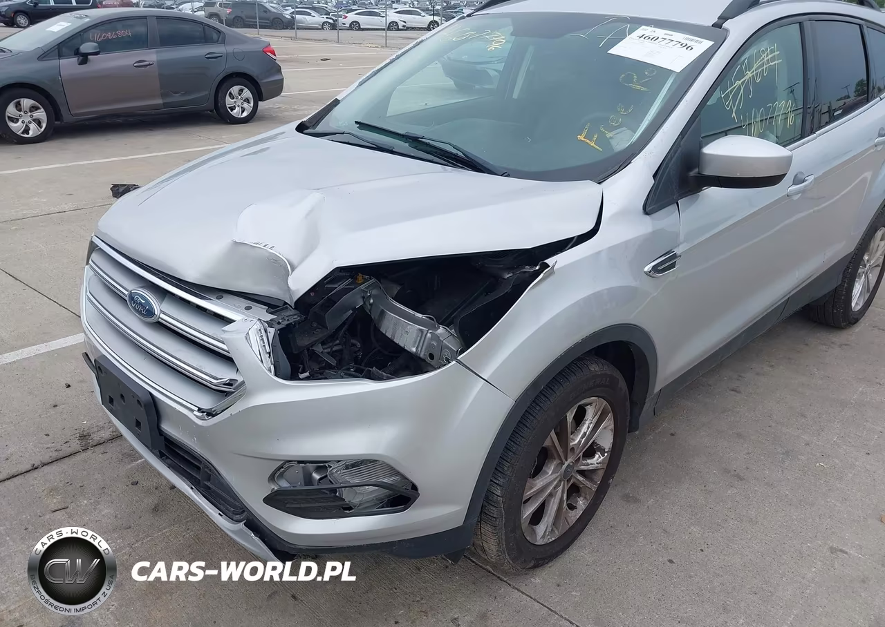 2017 Ford Escape Se VIN:1FMCU0GD8HUE14332 - 6