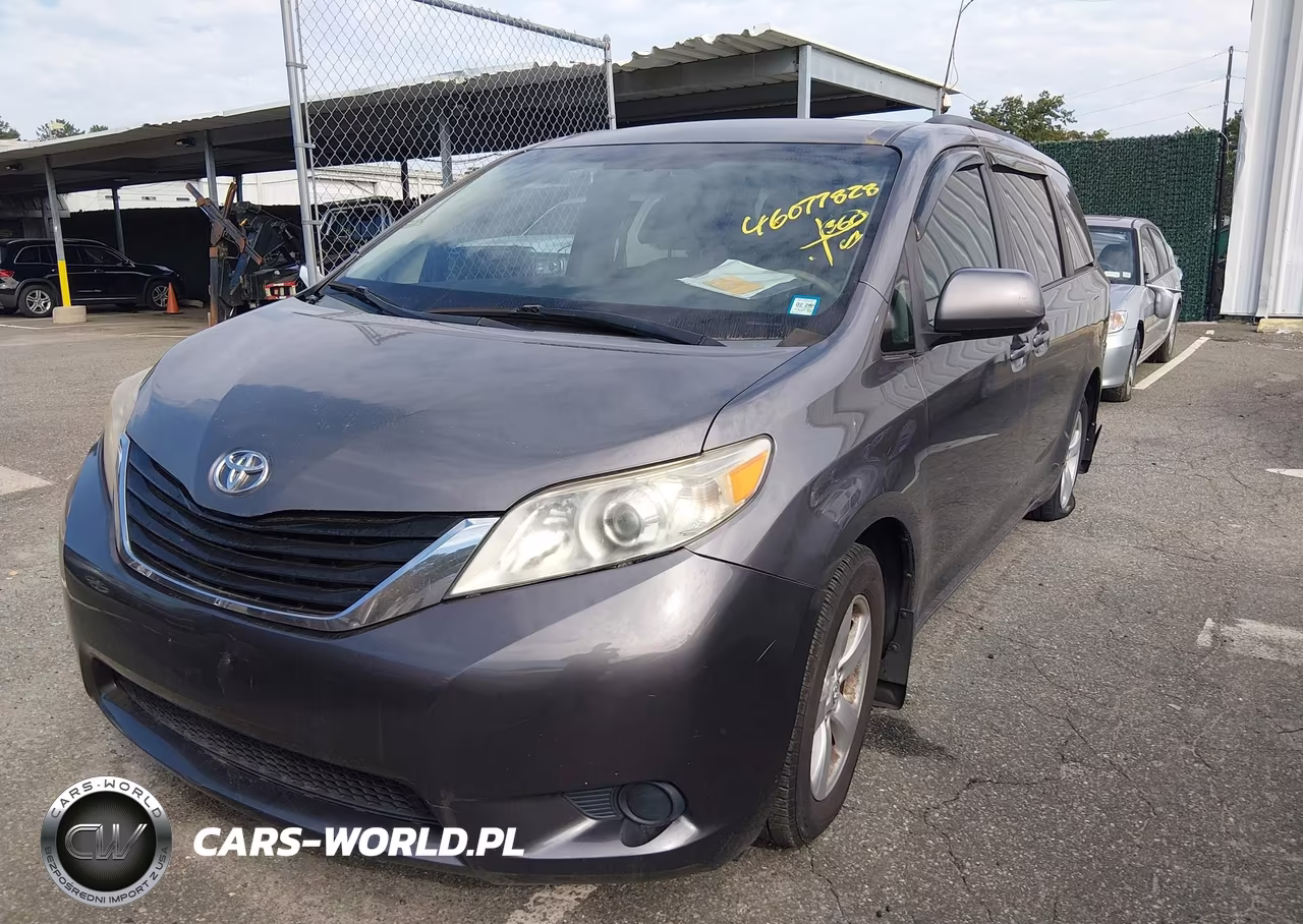 2011 Toyota Sienna Le V6 VIN:5TDKK3DC1BS109401 - 2