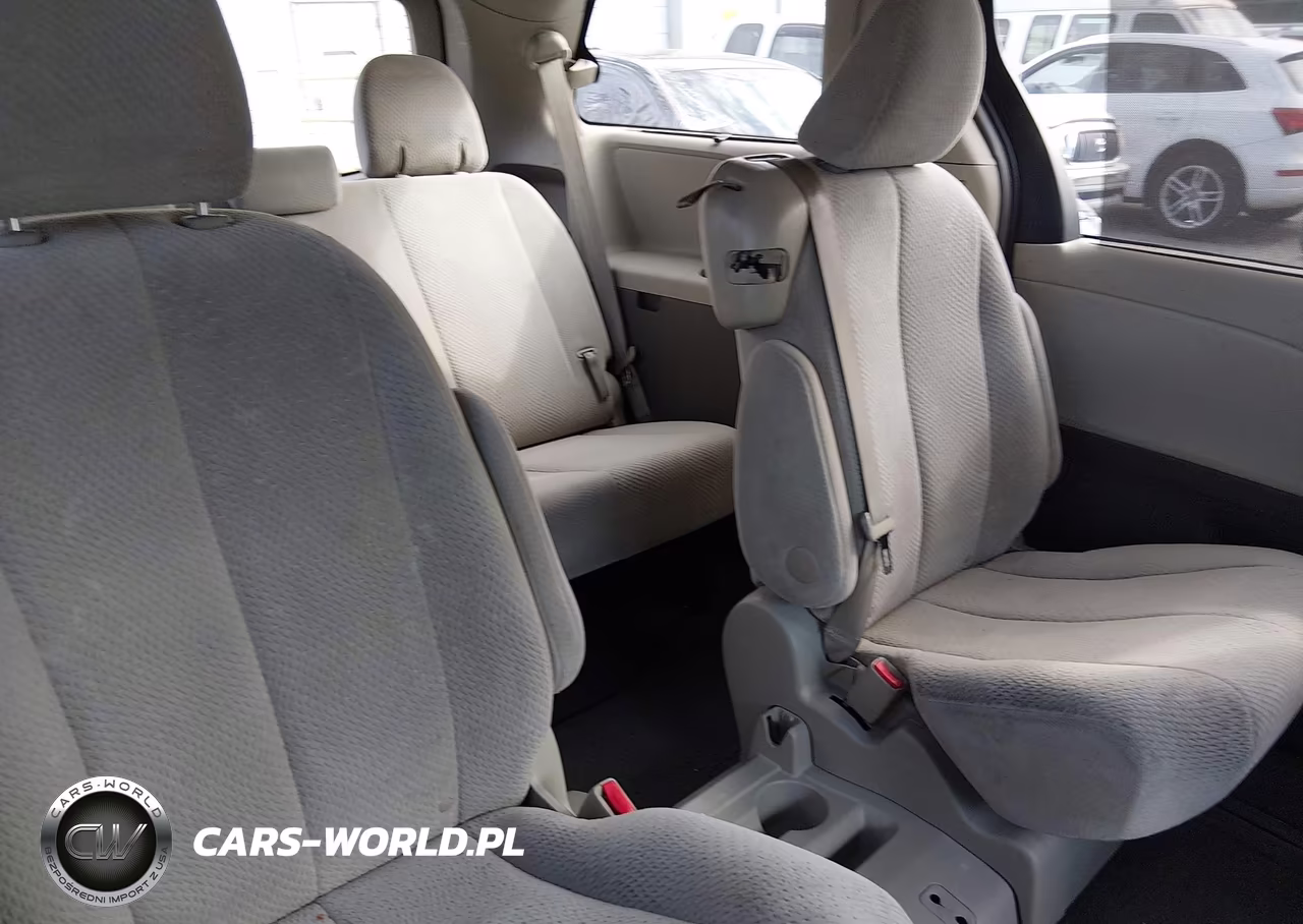 2011 Toyota Sienna Le V6 VIN:5TDKK3DC1BS109401 - 8