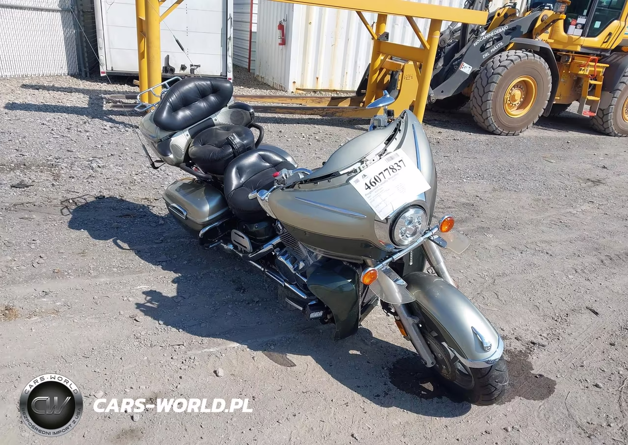 2001 Yamaha Xvz13 Tf VIN:JYAVP04E41A004857 - 1